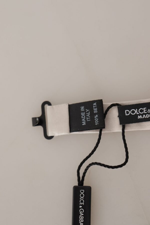 2963582.jpg Exquisite Silk Gray Bow Tie