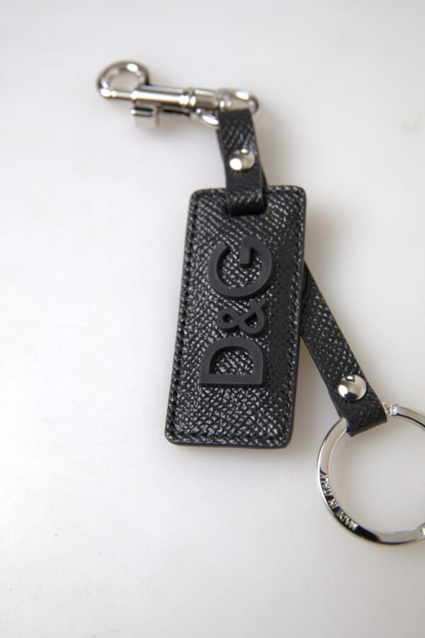 4317611.jpeg Elegant Black Leather Keyring Accessory