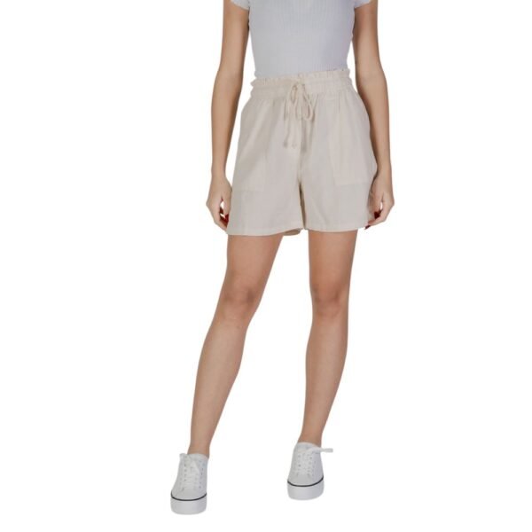 4767096.jpeg Beige Cotton Short