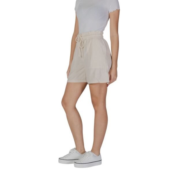 4767101.jpeg Beige Cotton Short