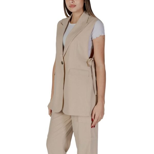 4767467.jpeg Beige Polyester Vest