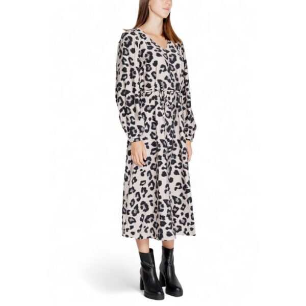 4768737.jpeg Gray Viscose Long