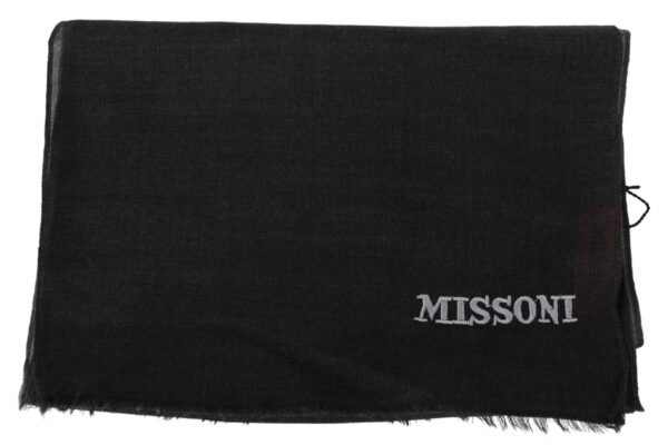 1516361.jpg Elegant Black Wool Scarf with Fringes