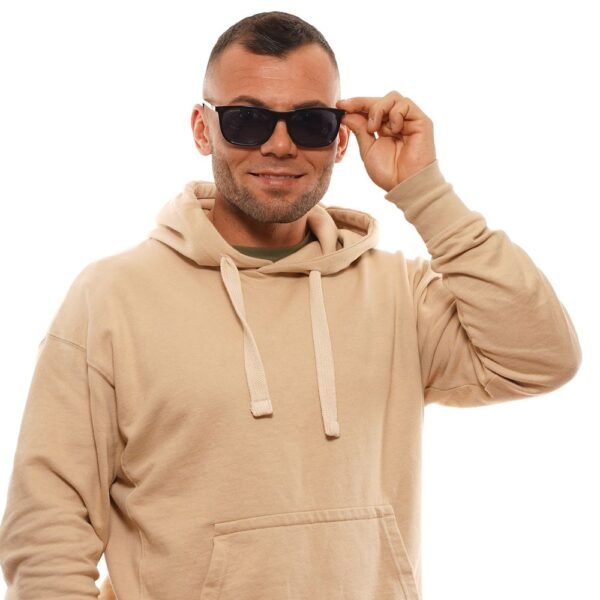 4605273-1.jpg Black Men Sunglasses