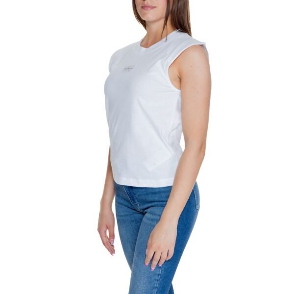 4747018.jpeg White Cotton Tops & T-Shirt