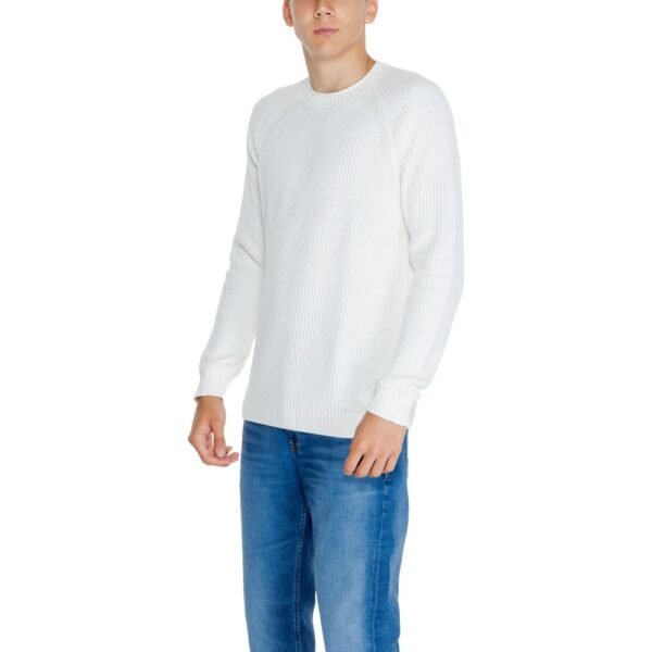 4747237.jpeg White Organic Cotton Sweater