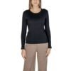 Black Viscose Sportswear
