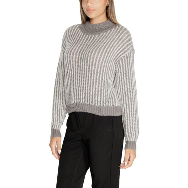 4767067.jpeg Gray Polyester Sweater