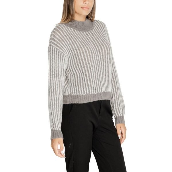 4767069.jpeg Gray Polyester Sweater