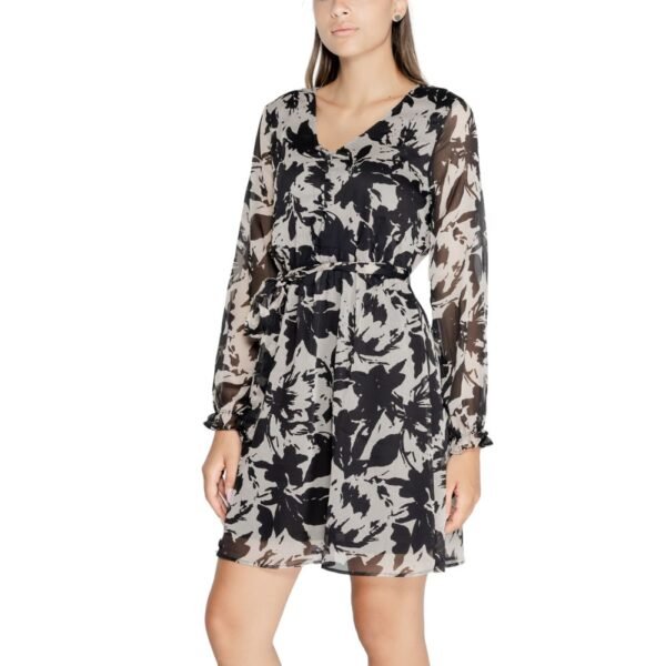 4768308.jpeg Black Recycled Polyester Short