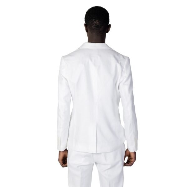 4772461.jpeg White Linen Blazer