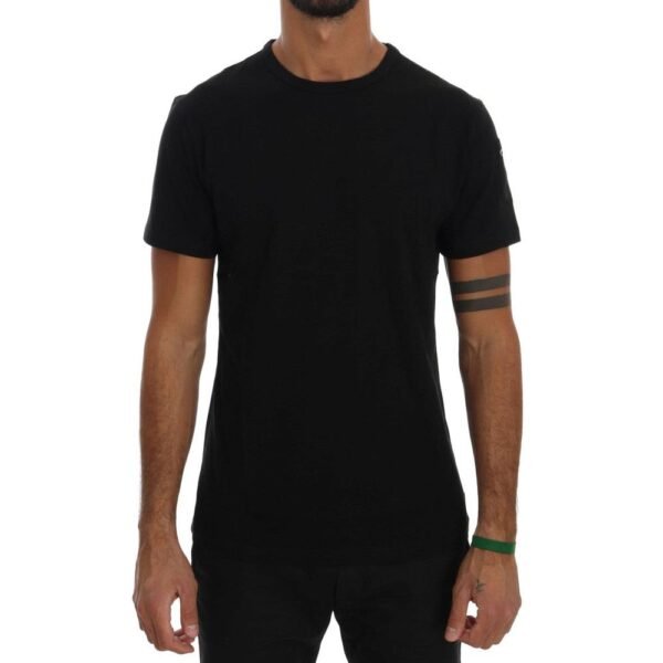 6453288.jpeg Black Cotton T-Shirt