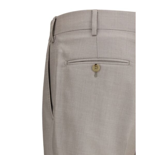 Virgin wool Suit