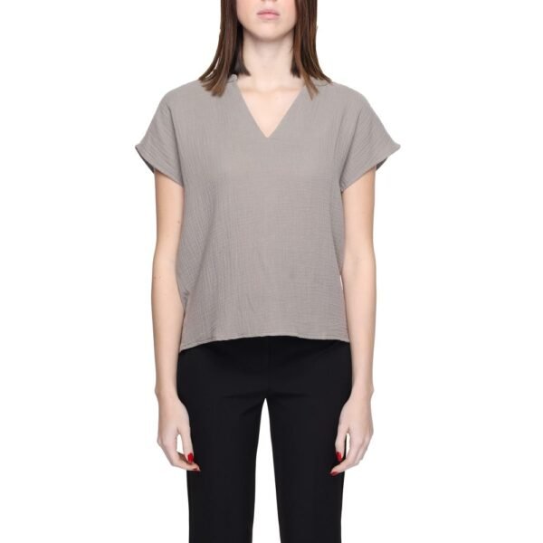 6131014.jpeg Gray Cotton Blouse