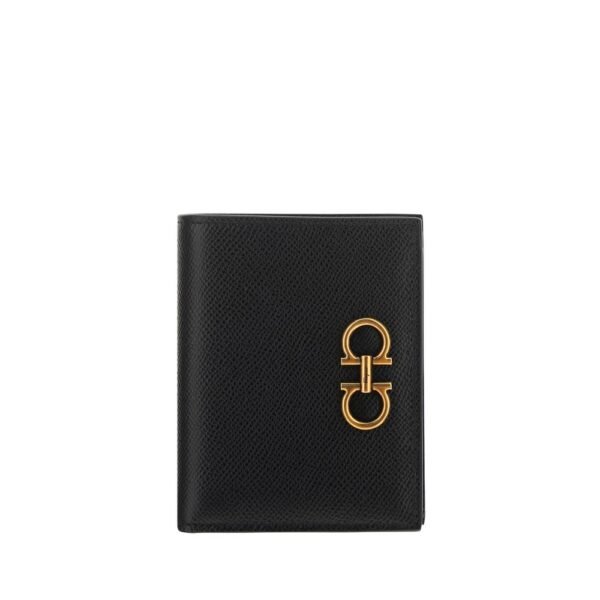 7582660.jpeg Wallet