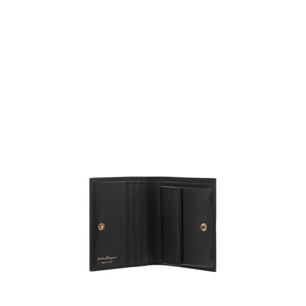 7582667.jpeg Wallet
