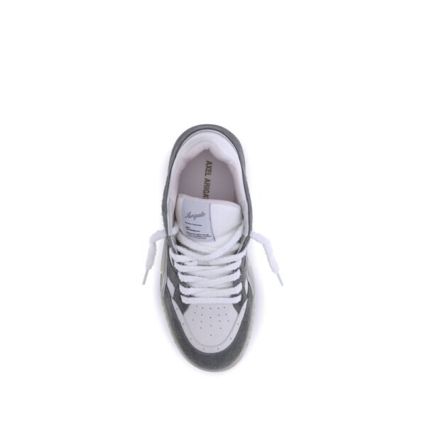 Area Sneaker