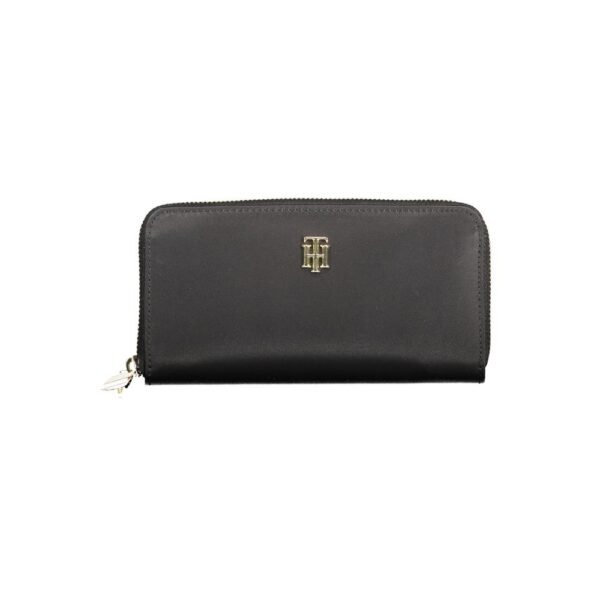 8459422.jpeg Black Nylon Wallet