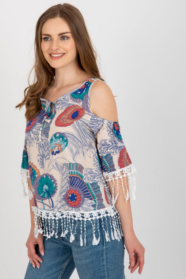 Blouse model 181498 AT