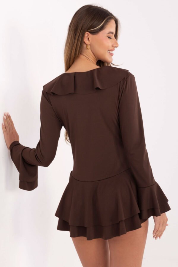 Suit model 219056 Rue Paris