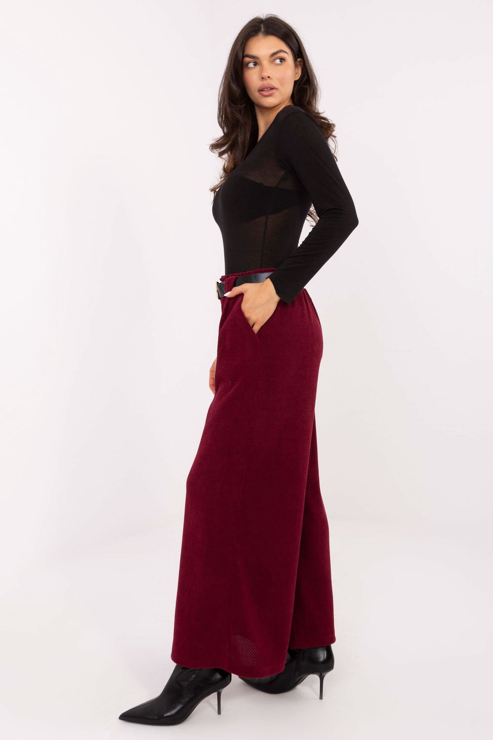 Women trousers model 220876 Rue Paris