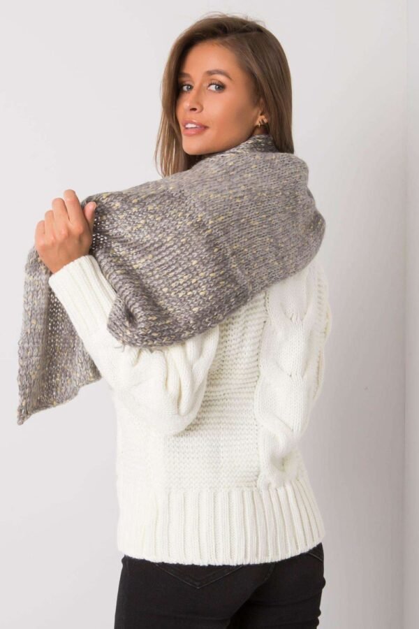 Shawl model 161166 AT