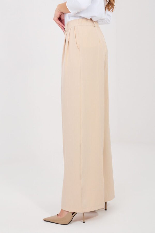 Women trousers model 225564 Rue Paris